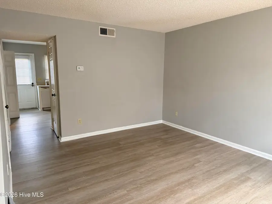 608 W Church Street, Elizabeth City, NC 27909 - #3
