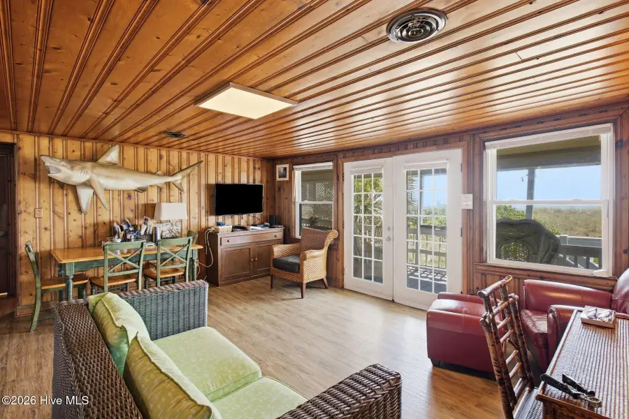 500 Carolina Beach Avenue N, Carolina Beach, NC 28428 - #3