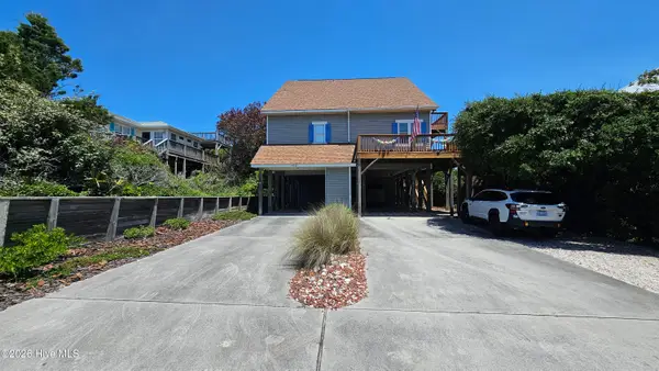 102 W Scotch Bonnet Drive, Emerald Isle, NC 28594