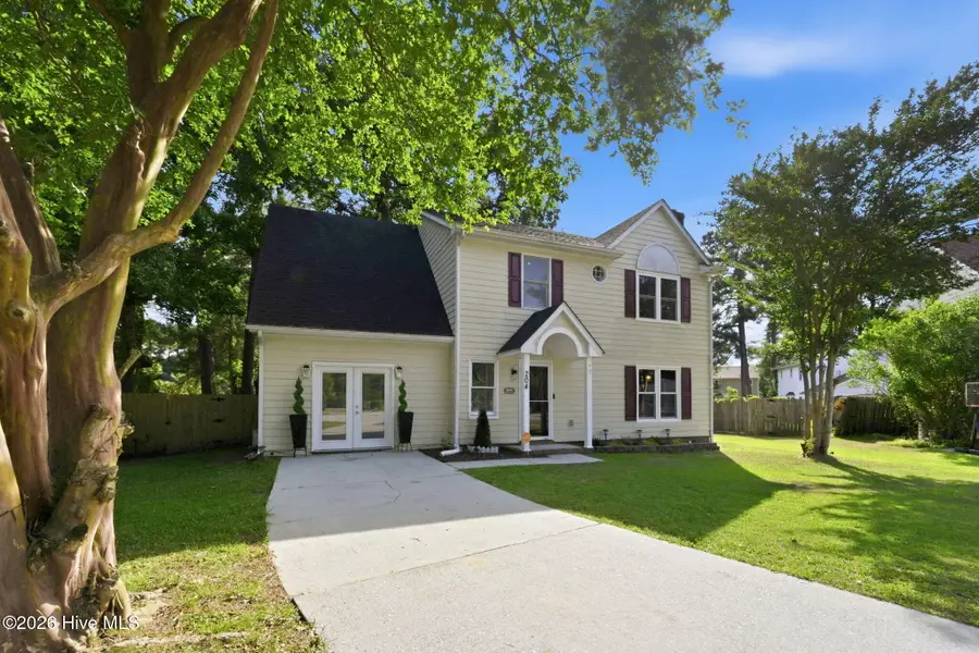 204 S Carlisle Court, Jacksonville, NC 28546 - #2