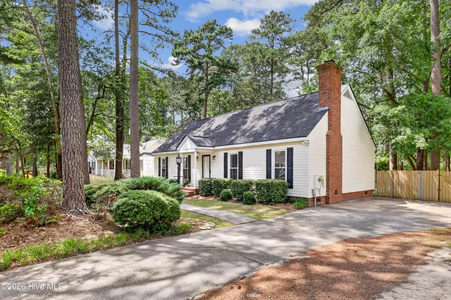 1704 Ridgeway Street W, Wilson, NC 27893 - #2