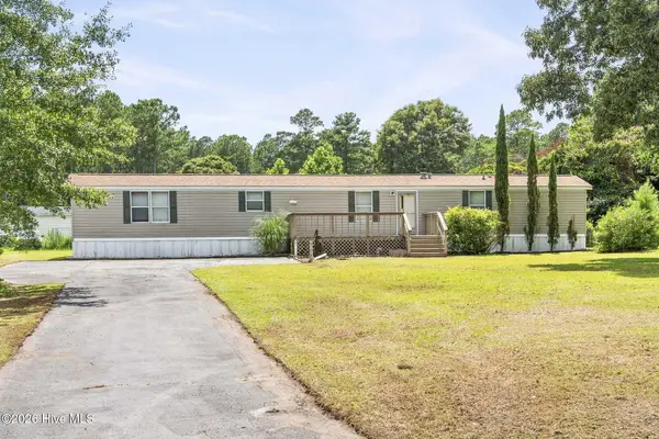 178 Cedarwood Drive, Swansboro, NC 28584