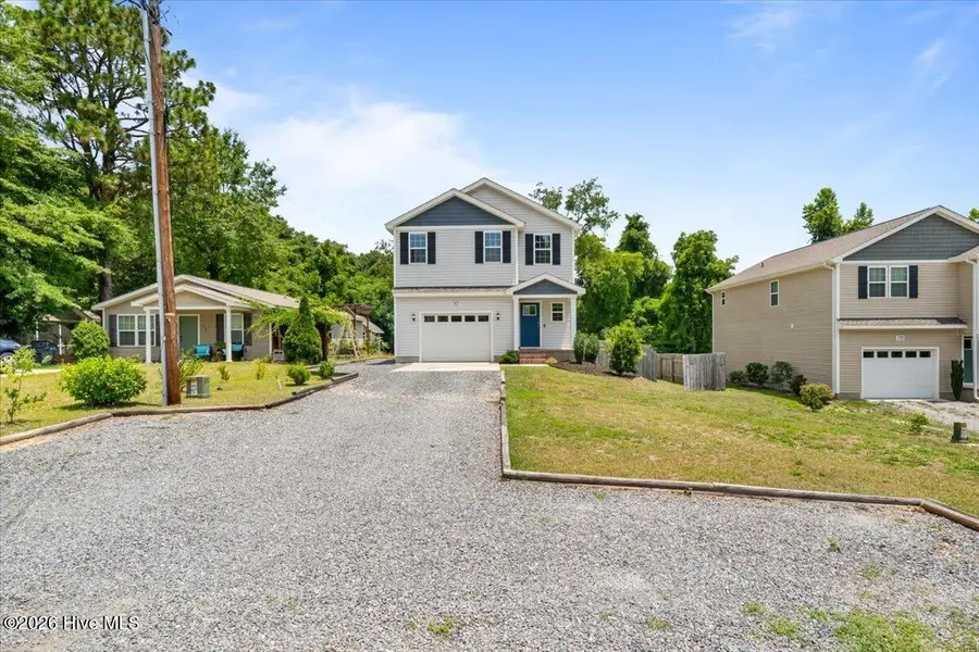 745 W Illinois Avenue, Southern Pines, NC 28387 - #2