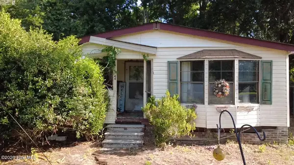 1244 Ann Street Sw, Supply, NC 28462