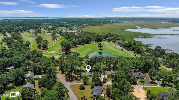1705 River Drive, Morehead City, NC 28557