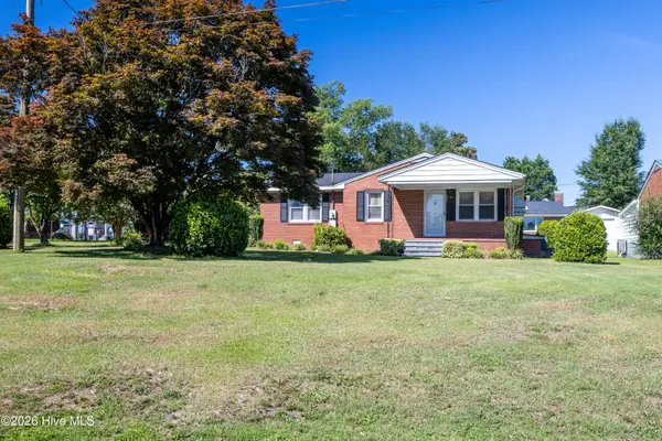 101 Oakland Boulevard, Clinton, NC 28328