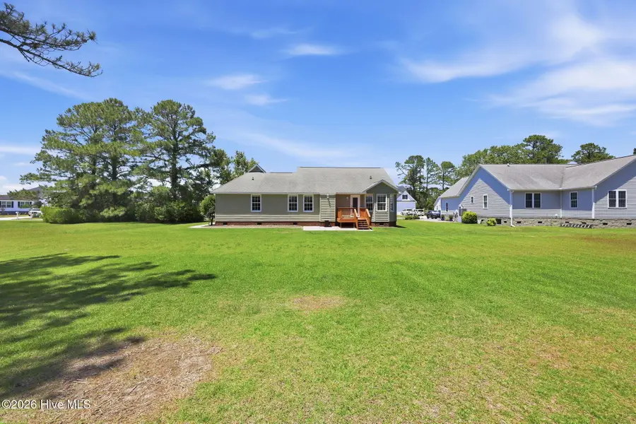 1129 Coral Reef Drive, New Bern, NC 28560 - #3
