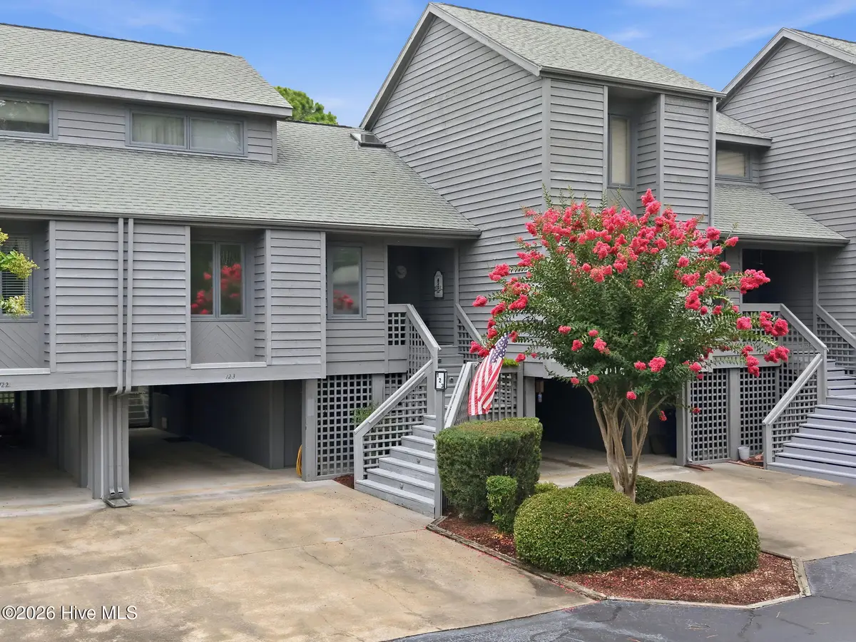 123 Forecastle Court, Washington, NC 27889 - #1