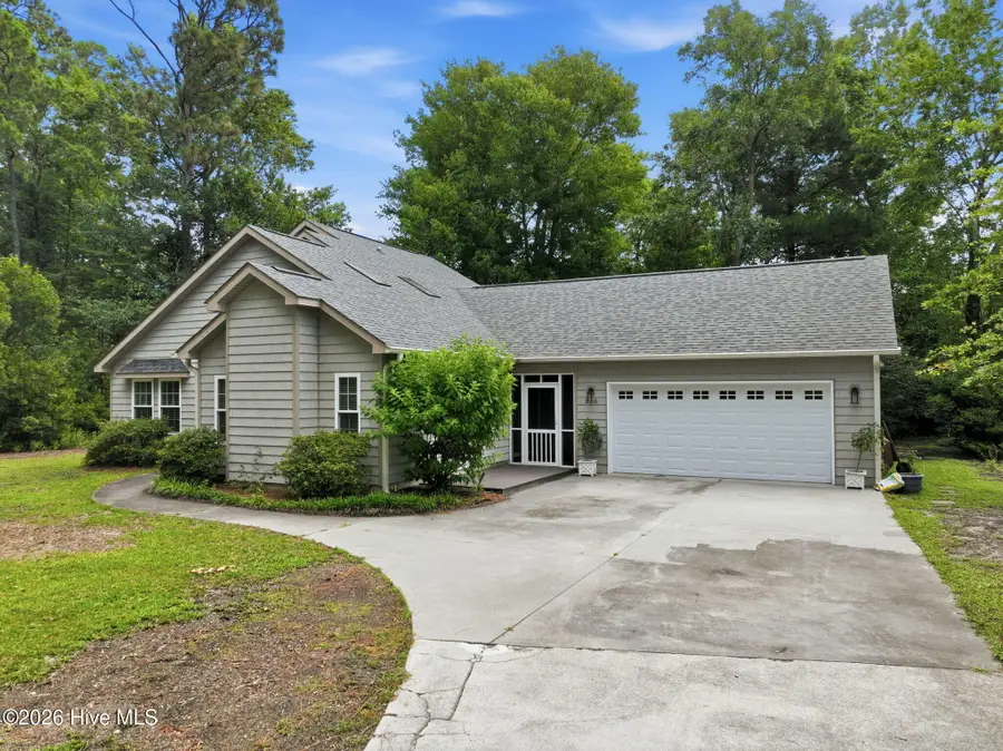 216 Lord Granville Drive, Morehead City, NC 28557 - #2