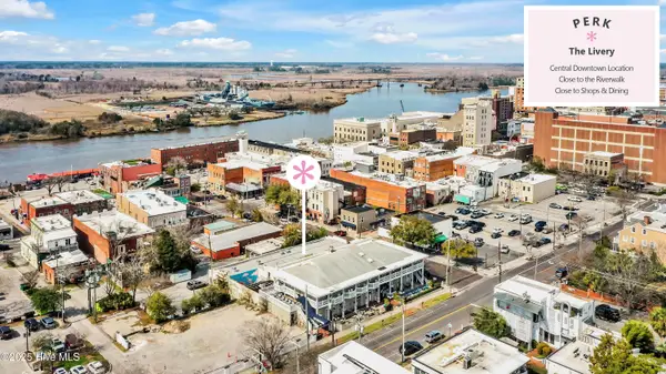 118 Dock Street #Apt 8, Wilmington, NC 28401