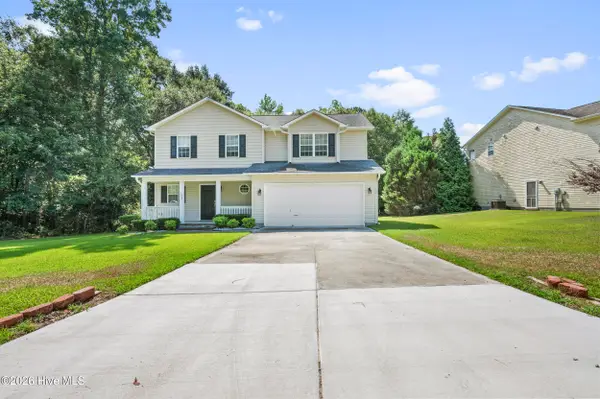 124 Briar Hollow Drive, Jacksonville, NC 28540