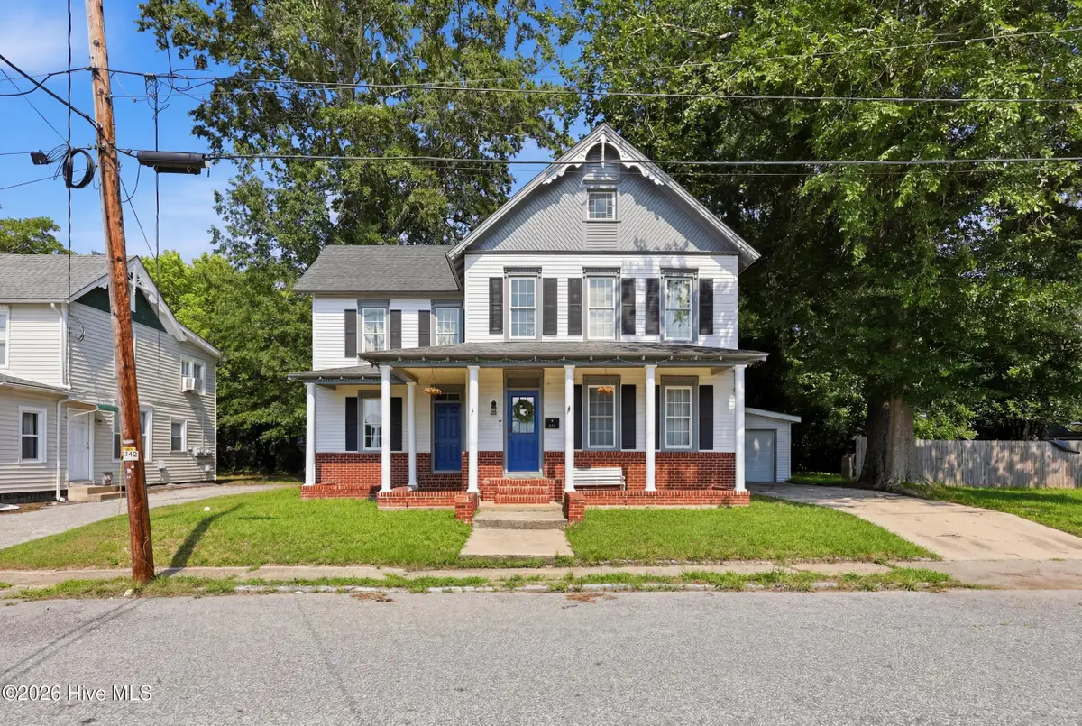 210 N Dyer Street, Elizabeth City, NC 27909 - #1
