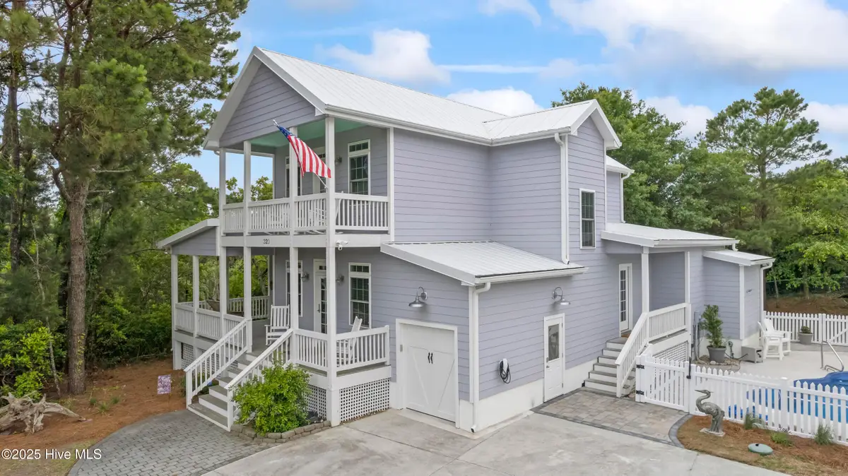 320 Governor Safford Lane, Emerald Isle, NC 28594 - #1