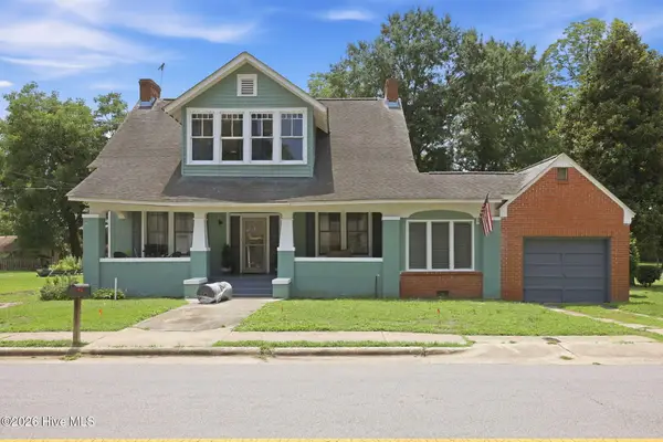 221 W Washington Street, Bethel, NC 27812
