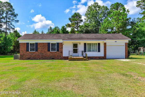1688 W Wards Bridge Road, Warsaw, NC 28398