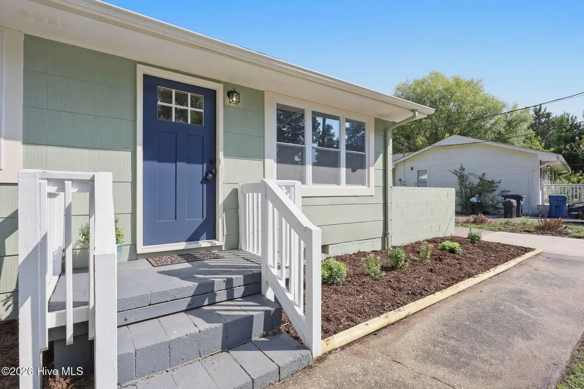 319 Lakewood Drive, Jacksonville, NC 28546 - #1