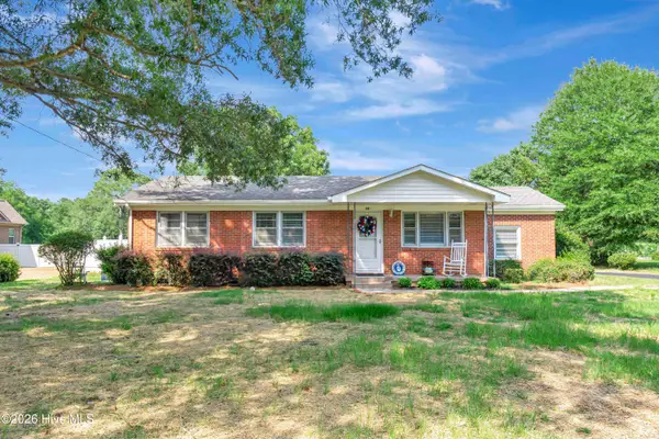 591 E Great Marsh Church Road, Saint Pauls, NC 28384