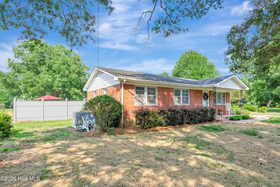 591 E Great Marsh Church Road, Saint Pauls, NC 28384 - #2