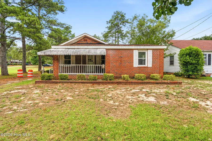 906 Rice Street, Hamlet, NC 28345 - #2