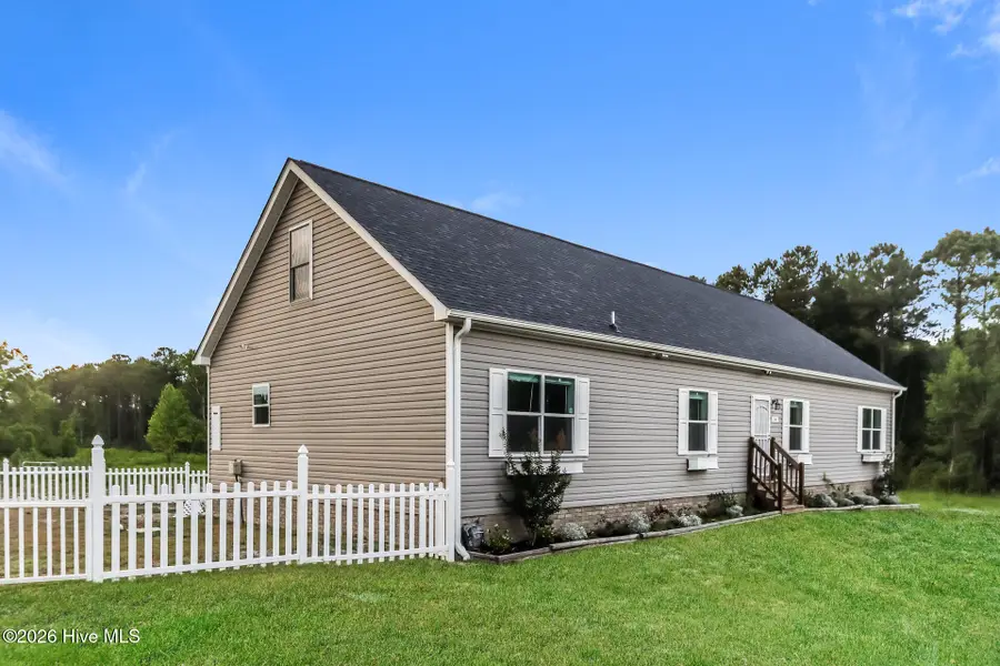 2147 Rosemary Lane Sw, Supply, NC 28462 - #3