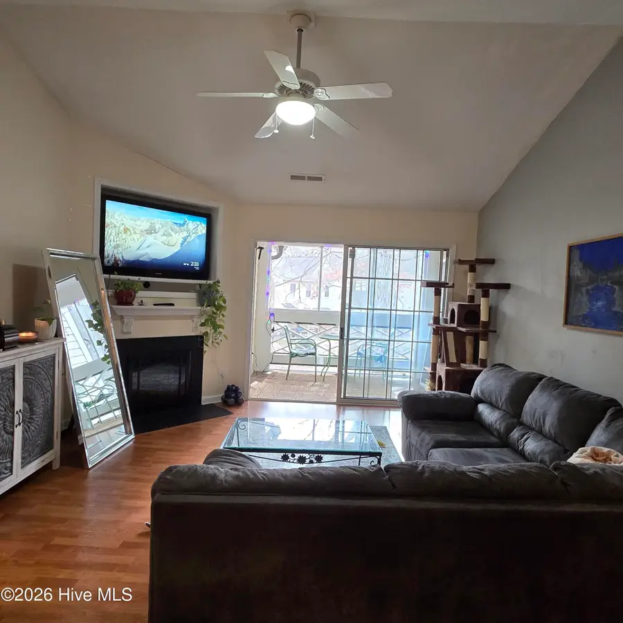 1001 Kingswood Drive #F, Chapel Hill, NC 27514 - #3