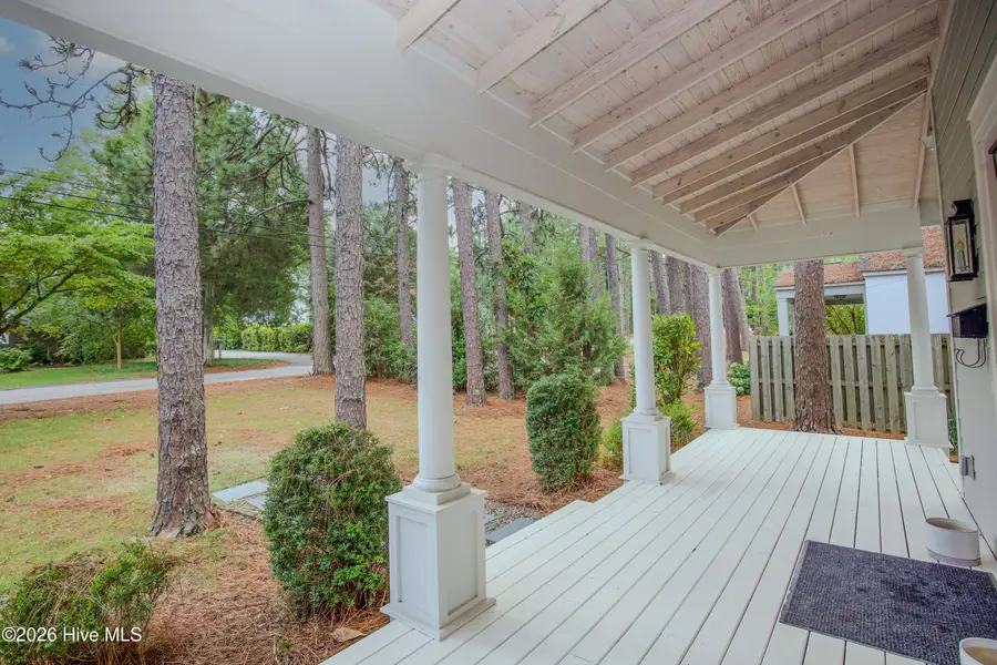 170 E Delaware Avenue, Southern Pines, NC 28387 - #2