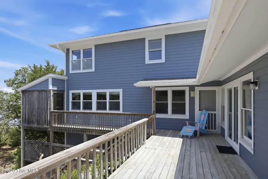 3904 Emerald Drive, Emerald Isle, NC 28594 - #3