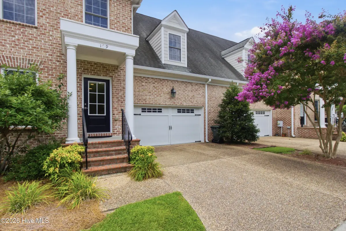 109 Colonel Burgwyn Drive, New Bern, NC 28562 - #1