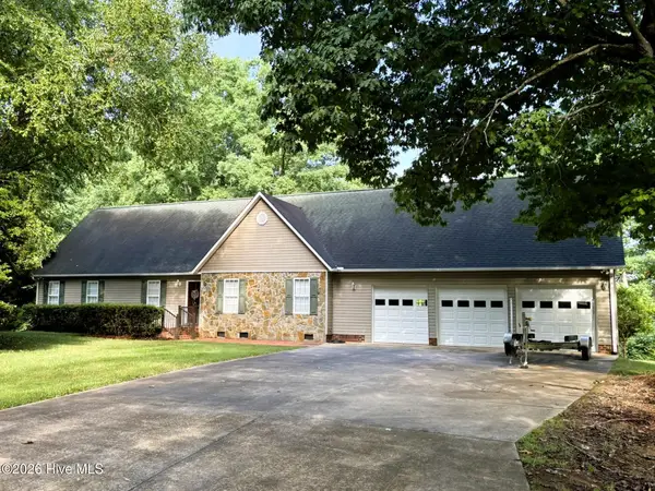 130 Canoe Court, Mount Gilead, NC 27306