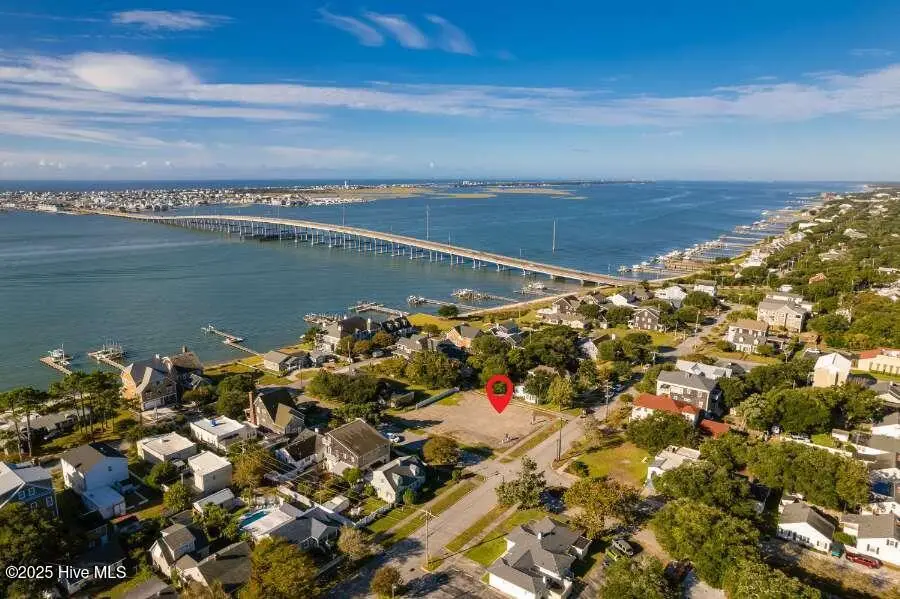 2103 Evans Street, Morehead City, NC 28557 - #2