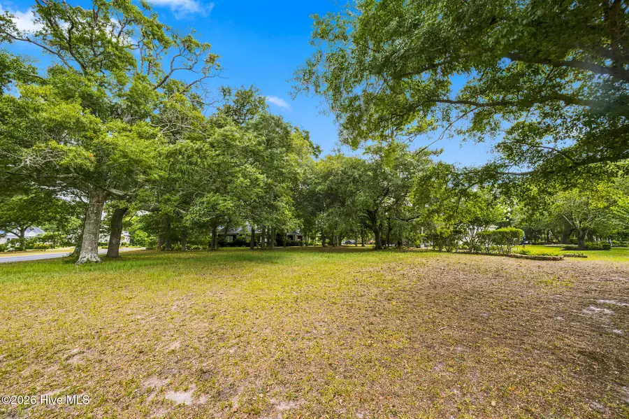 505 Mayfair Notch Sw, Ocean Isle Beach, NC 28469 - #3