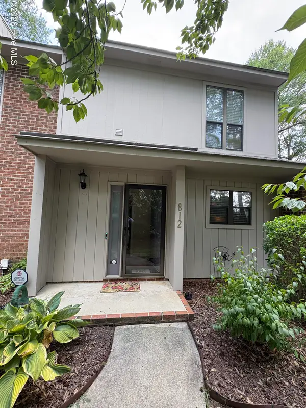 812 Hidden Branches Close, Winterville, NC 28590