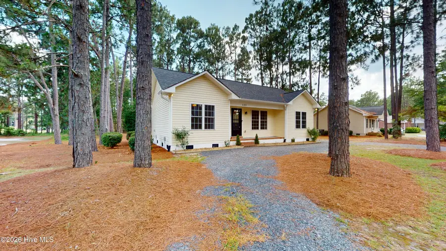 125 Forest Place, Aberdeen, NC 28315 - #2
