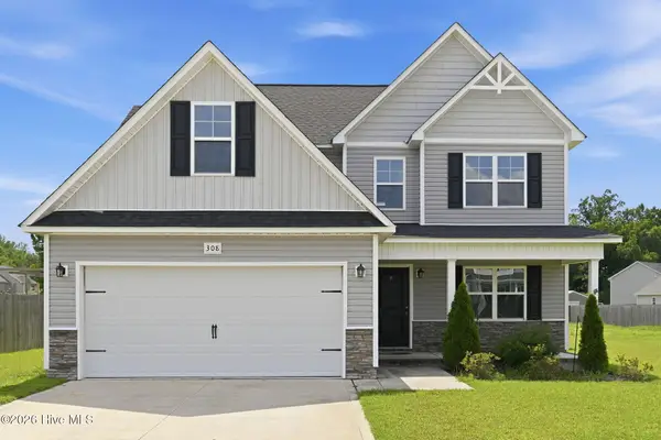 308 Sunrose Drive, Maysville, NC 28555
