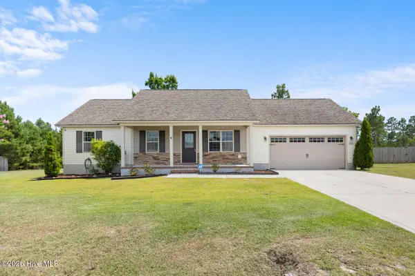 216 Lockwood Court, Hubert, NC 28539