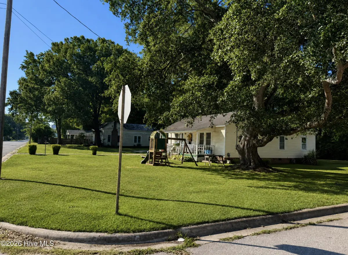 Address Withheld By Seller, Farmville, NC 27828 - #1