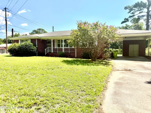 1702 Clark Avenue, New Bern, NC 28560