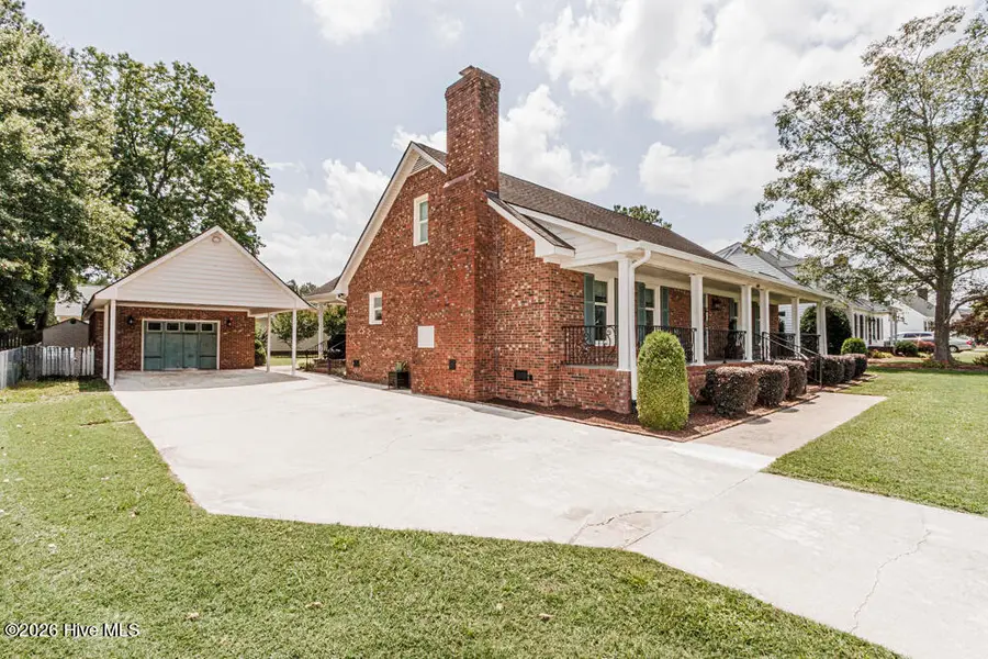 609 Golfers Lane, Nashville, NC 27856 - #2