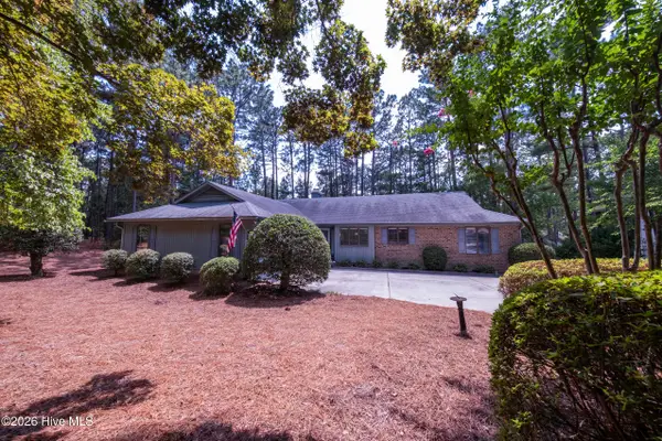 185 Pinyon Circle, Pinehurst, NC 28374