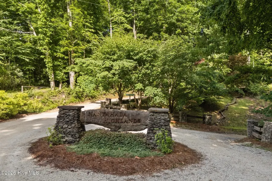 382 Lake Shore Drive, Topton, NC 28781 - #3