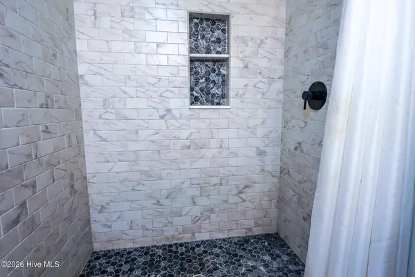 126 Oakmont Drive #9, Greenville, NC 27858