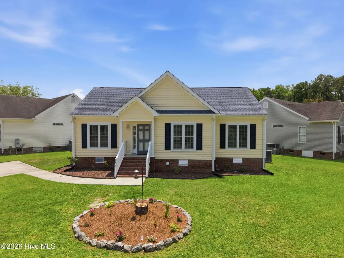 4409 Surrey Meadows Drive, Winterville, NC 28590 - #1