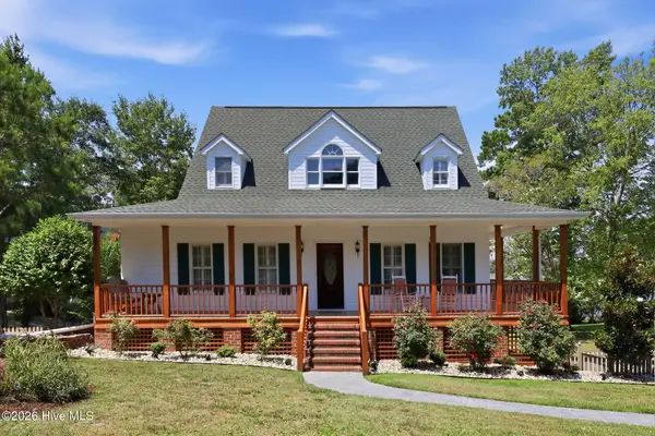 3 Creekside Woods Drive, Swansboro, NC 28584