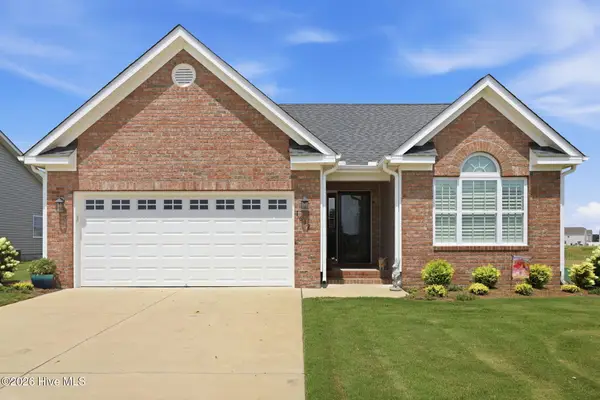 1612 Stone Wood Drive, Winterville, NC 28590
