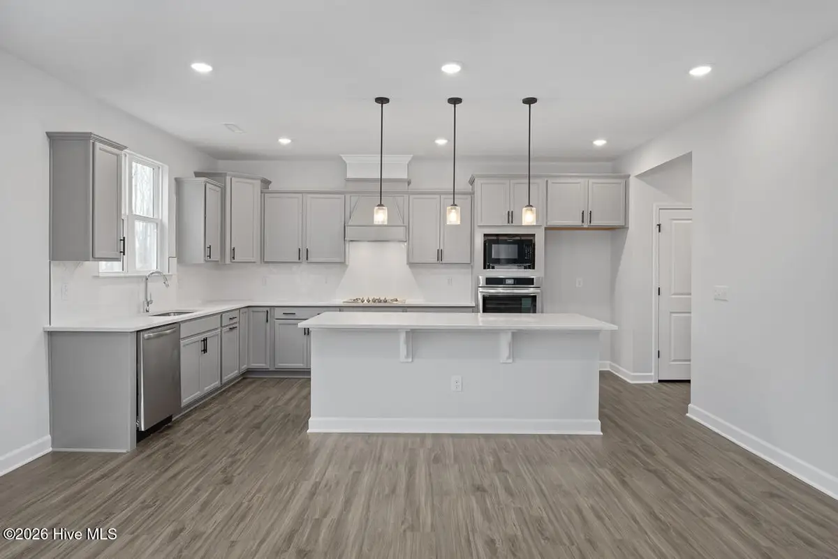 323 Queensferry Lane, Aberdeen, NC 28315 - #1