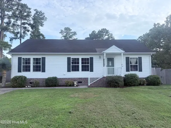 110 Porpoise Street, Moyock, NC 27958
