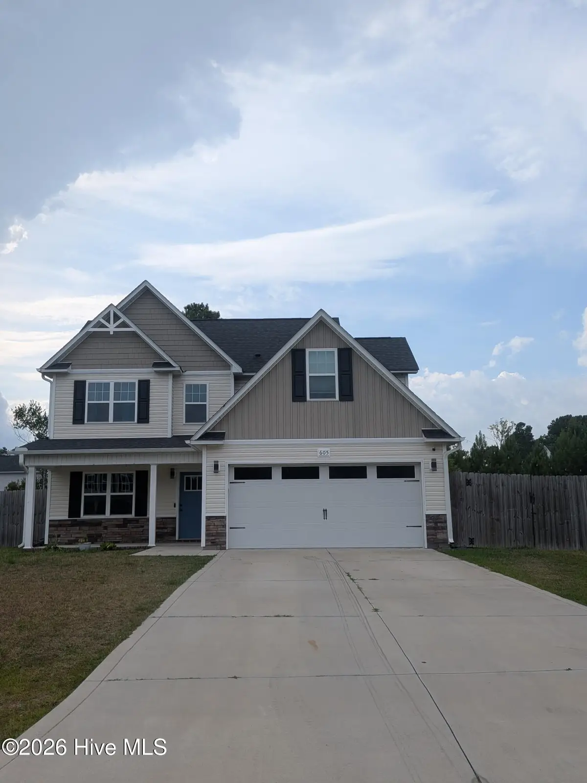 605 Coral Reef Court, Sneads Ferry, NC 28460 - #1