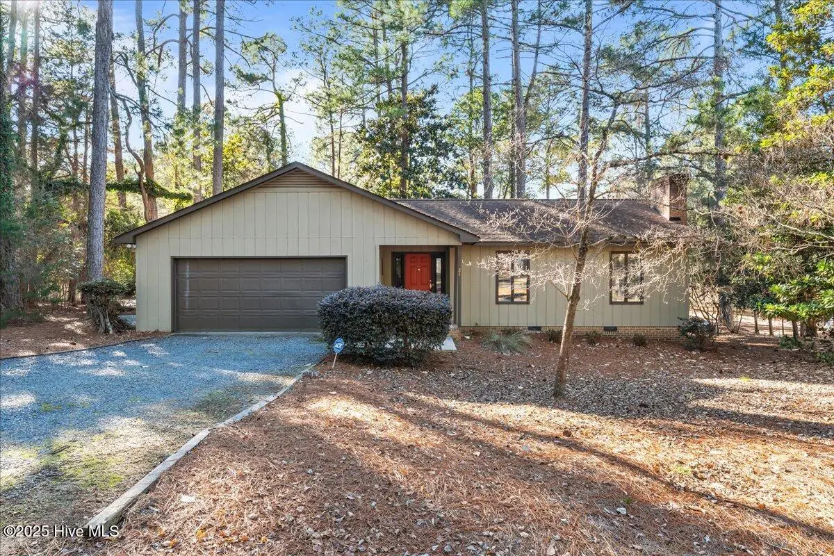 215 Merion Circle, Pinehurst, NC 28374 - #1