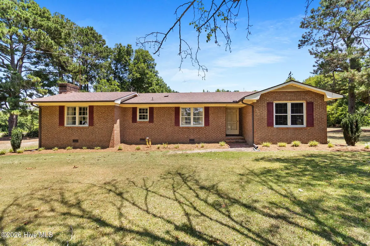 703 E Dr Martin L King Jr Boulevard, Roseboro, NC 28382 - #1