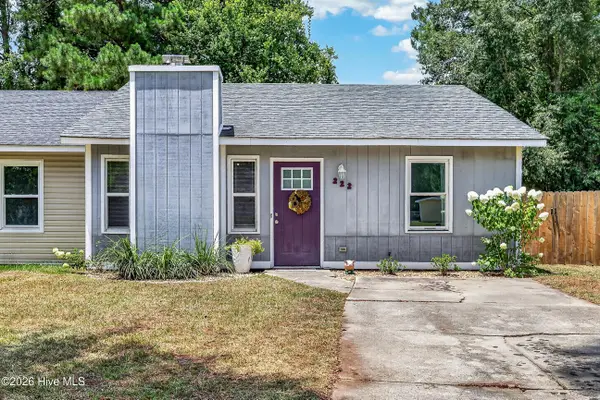 222 Cedar Creek Drive, Jacksonville, NC 28540